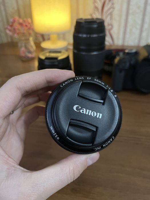 Продам фотоаппарат Canon EOS 600d
