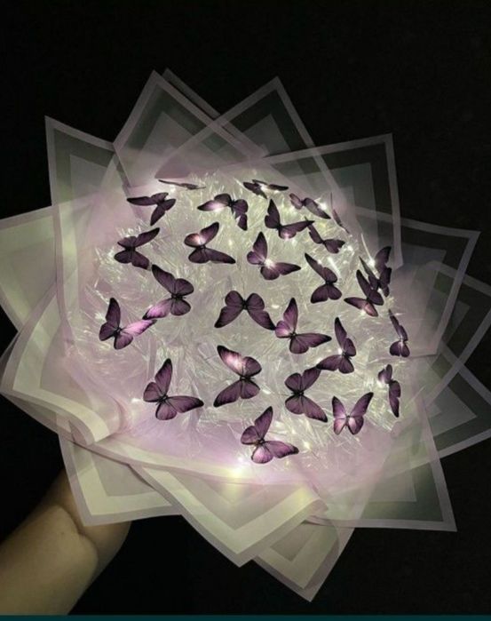 Mandarin buket Букет Бабочка любой цветов (тренд гул) Lola atirgul