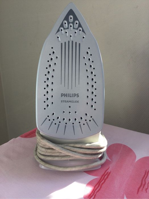 Продам утюг Philips
