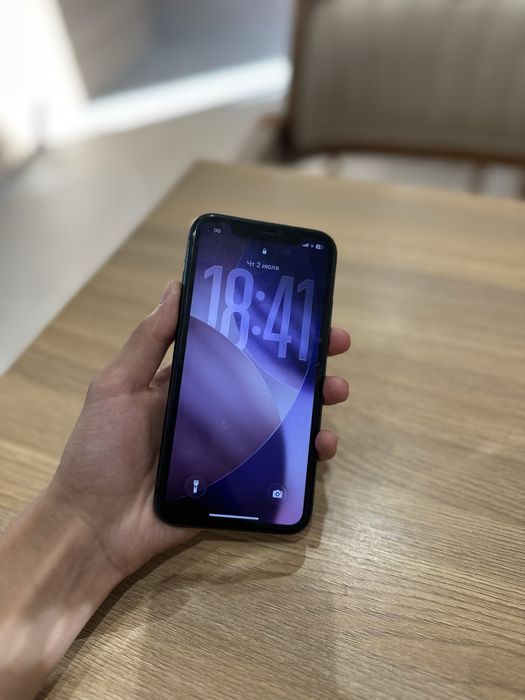 Iphone 11, 74% qora , 64GB, Yech yeri achilmagan hammeri original