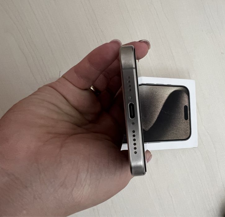 iPhone 15 pro max 256гб