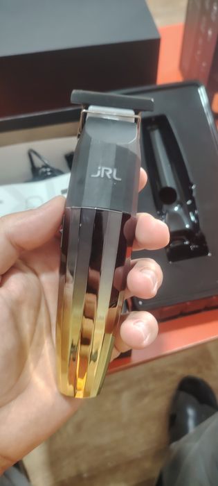 Ассаломалейкум жрл кота кичик машинкалар сотилади базасидан хам бор ку