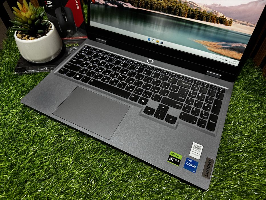 Игровой Ноутбук Lenovo LOQ 15 Core i5-12450HX/16GB/SSD512/RTX3050-6GB