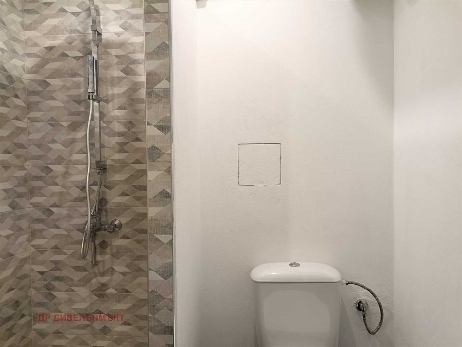 Дава се под наем Двустаен апартамент в София, Студентски град - 56 кв.м за 459 € - Снимка #9