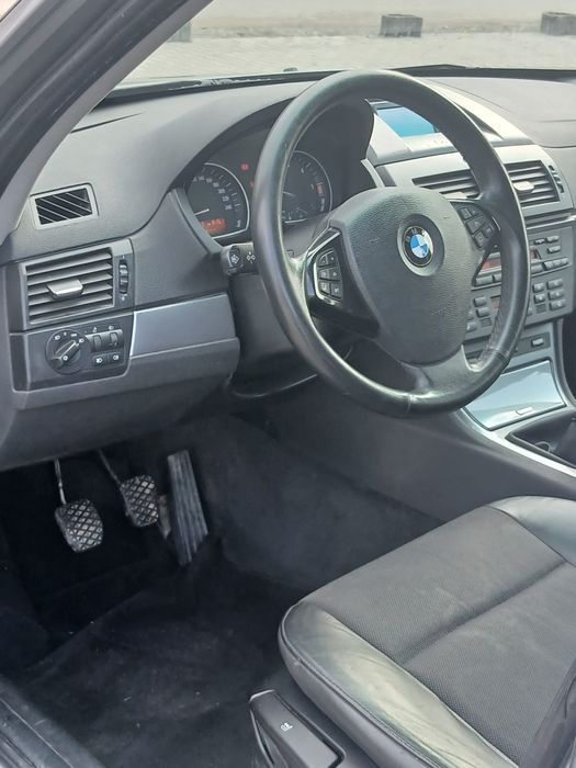 Vând bmw x3 e83 2010
