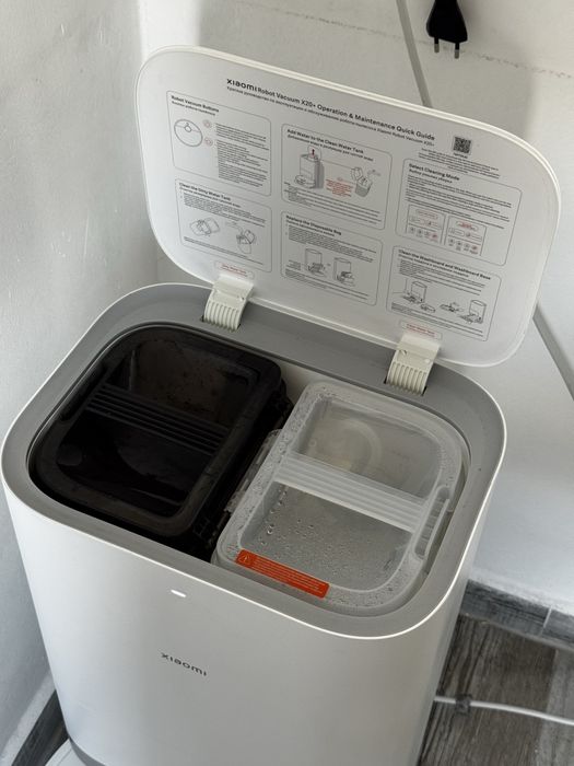 Aspirator robot Xiaomi Robot Vacuum X20+ cu stație de autocurățare
