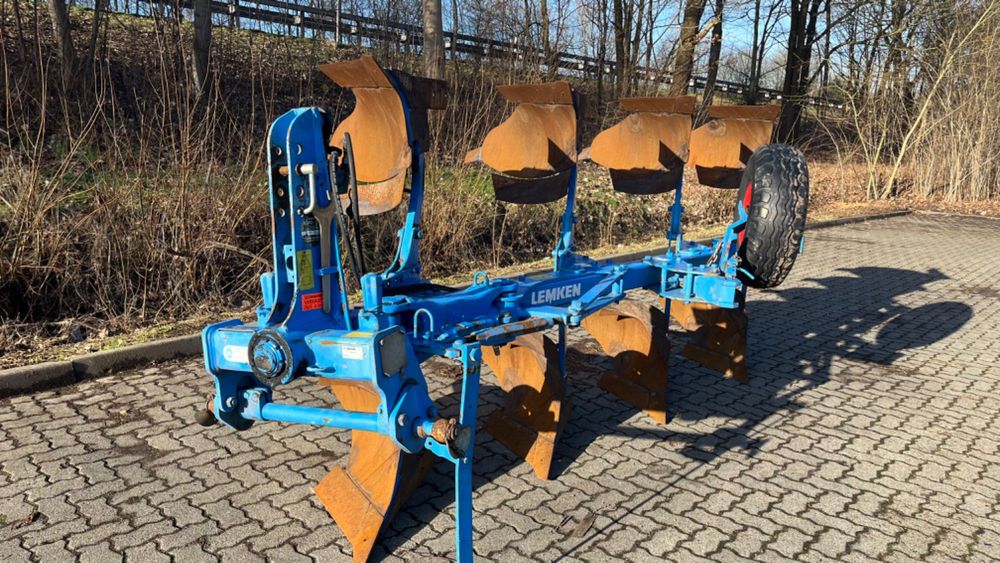 Lemken Europal 5 Omoch/plug Puma , Arion, New Holland, Belarus tortadi