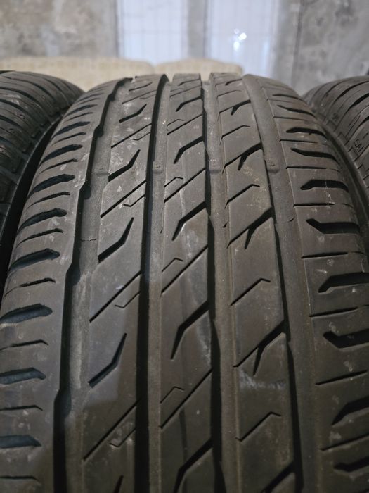 Anvelope 215/60 R16 SEMPERIT de vara 4823
