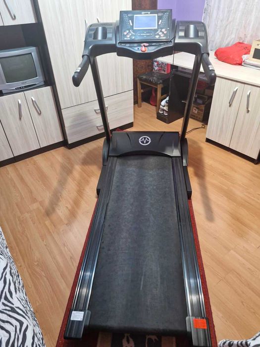 Бягаща пътека Master F35