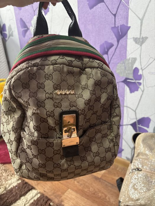 Продаю рюкзаки в хорошем состоянии