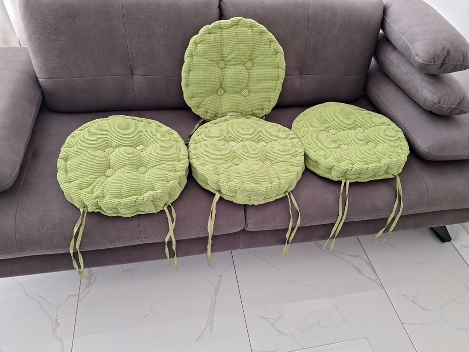 Кръгла раирана възглавница за стол Ф40см