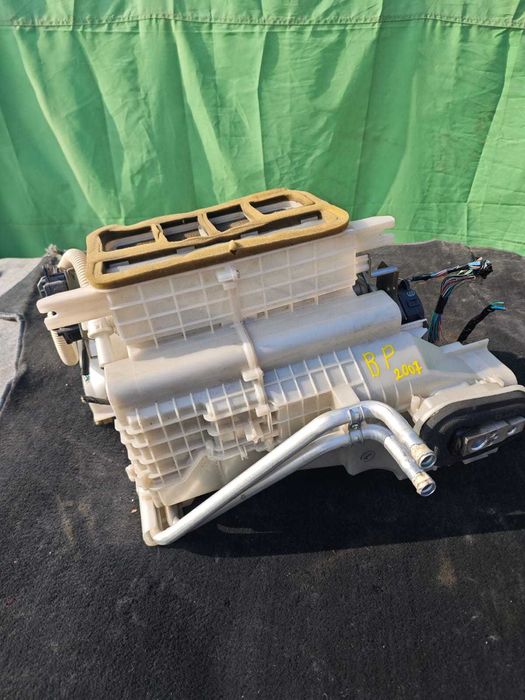 Печка субару с 2003 и выши правый руль