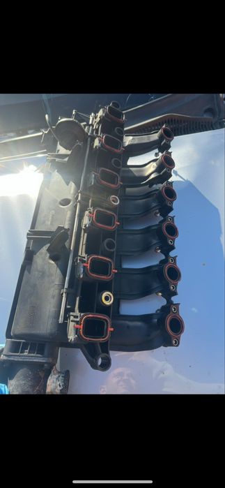 Всмукателен колектор 335d E91