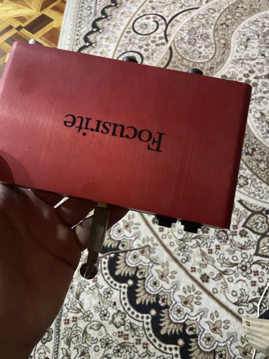 Продам звуковую карту и студийные мониторы