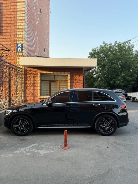 Mercedes Benz GLC200 4Matic