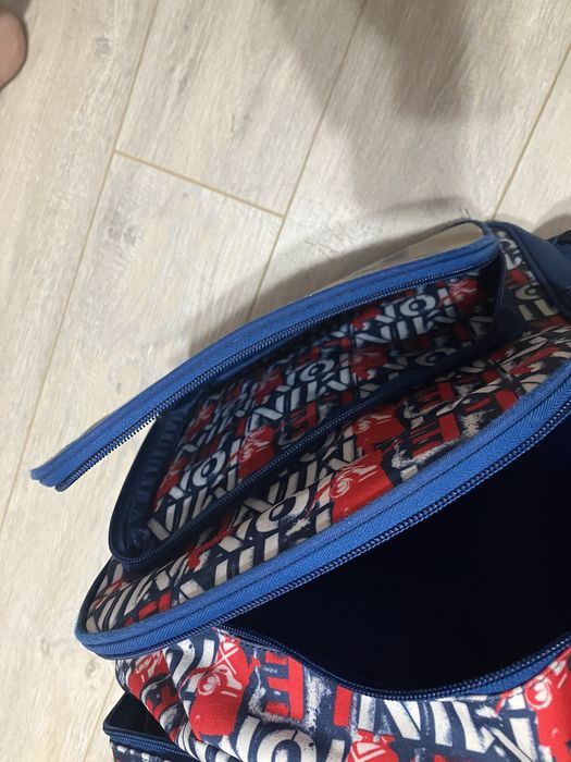 Ghiozdan Minions ergonomic troler 3 incaperi