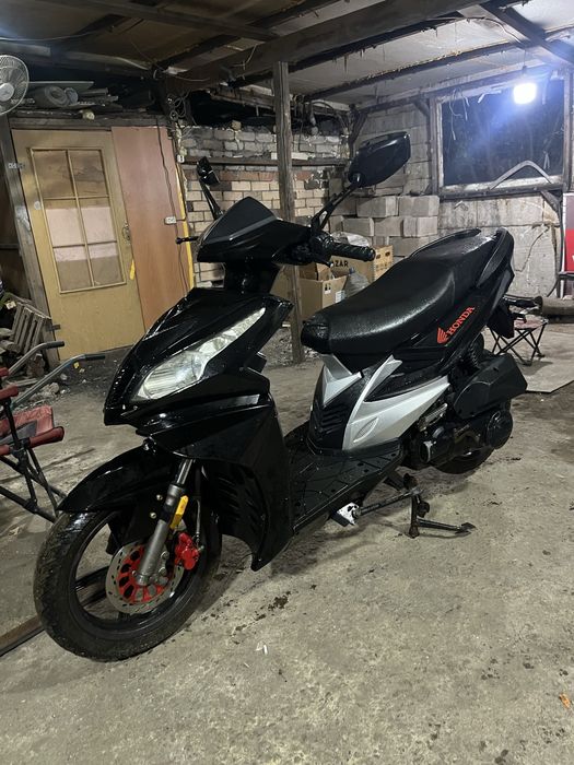 продам Мопед Honda