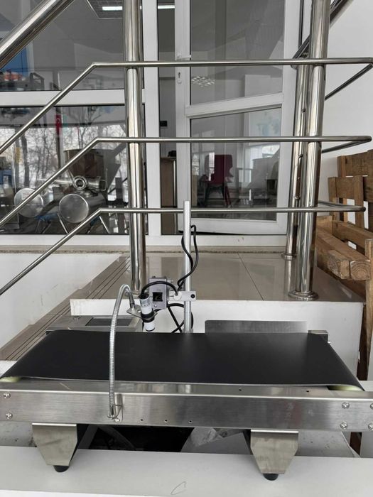 Настольный датир с конвейером