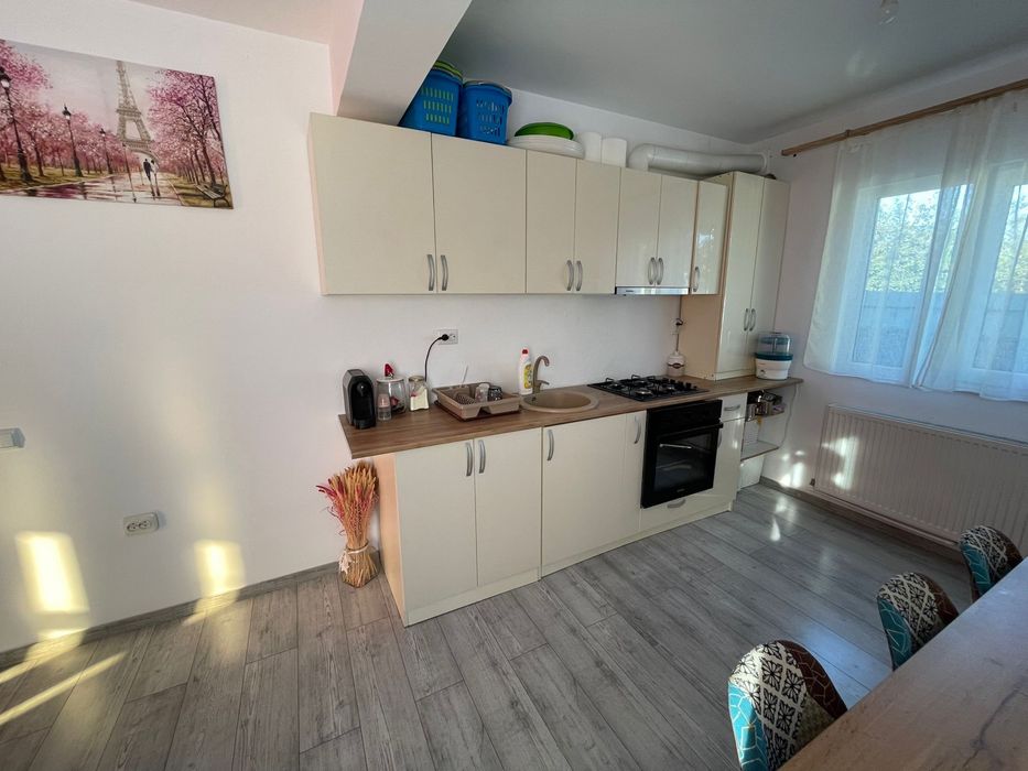 Vand casa Navodari