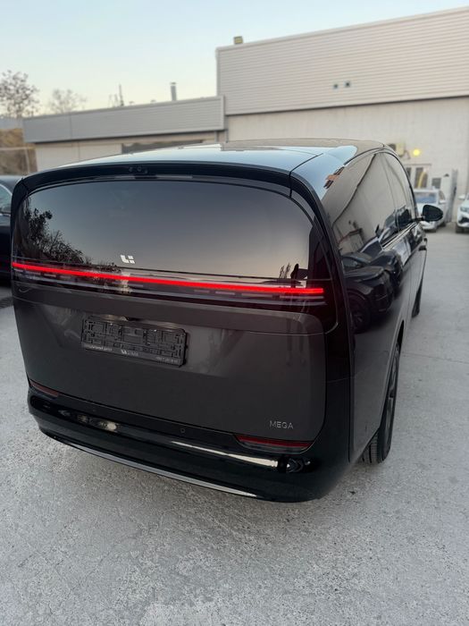 Lixiang MEGA 710km CLTC