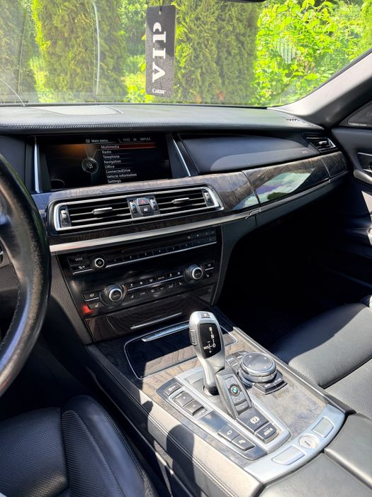 BMW Seria 7 2014 — imagine 4