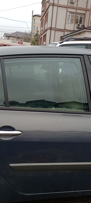 Vând Renault Megane 2