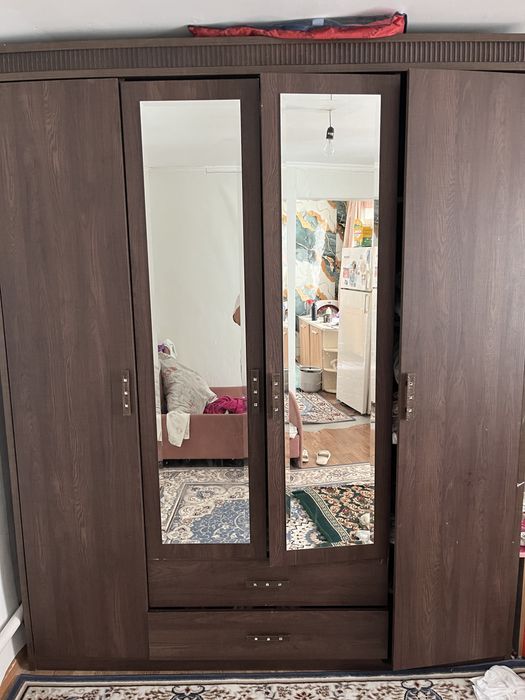 Продам шкаф в хорошем состояний