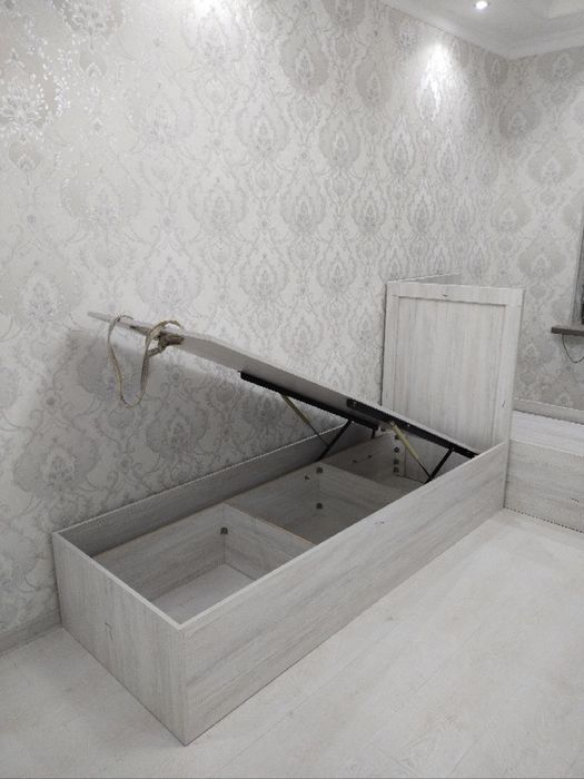 Mebel chochib yeg'ish remont restavratsiya va boshqalar