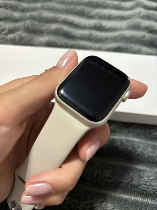 Apple Watch SE (40 mm)