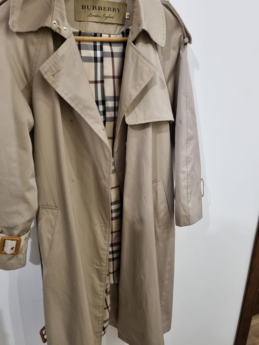 Бежевый тренч Burberry
