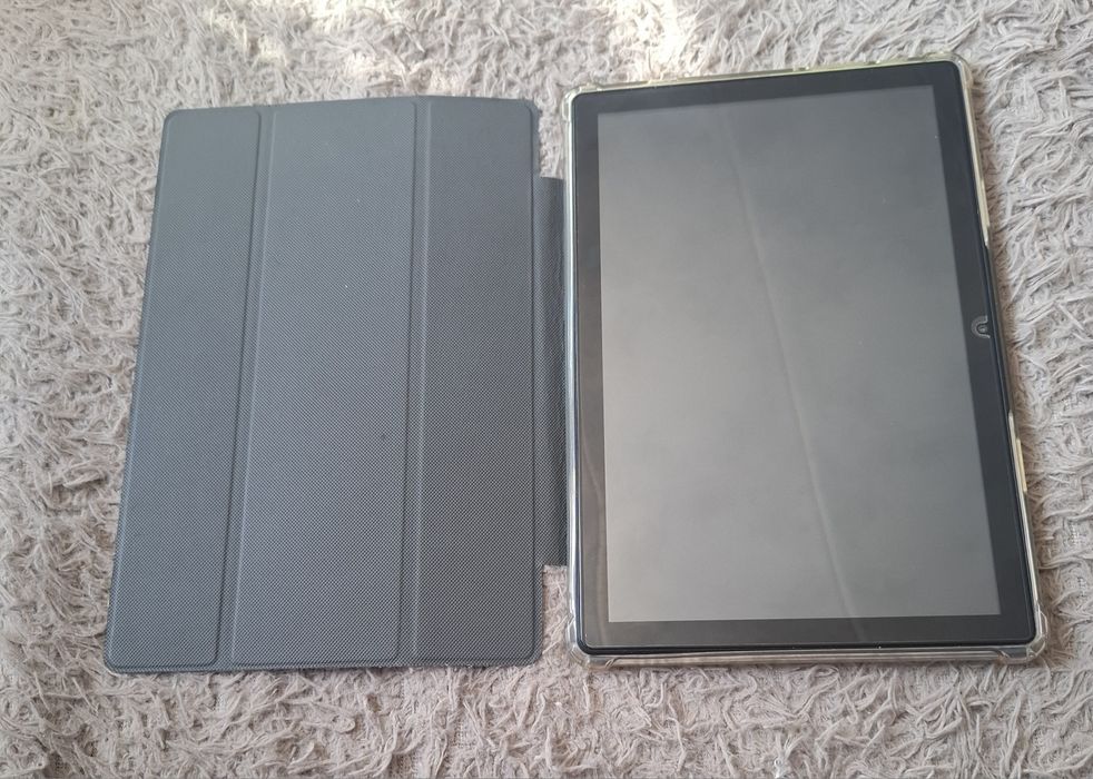 Продам планшет срочно