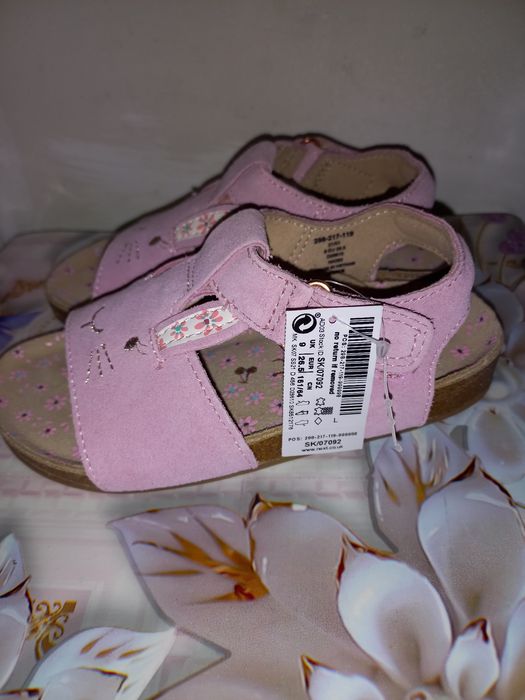 Сандалии на утренник, детские .