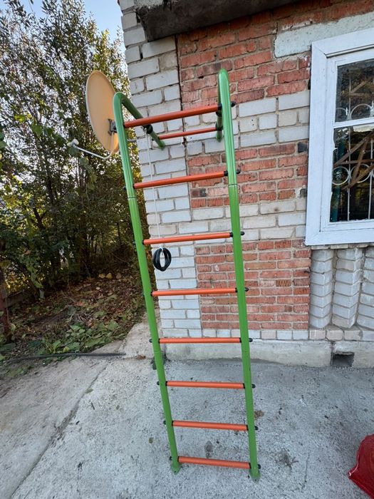Продам детскую лестницу