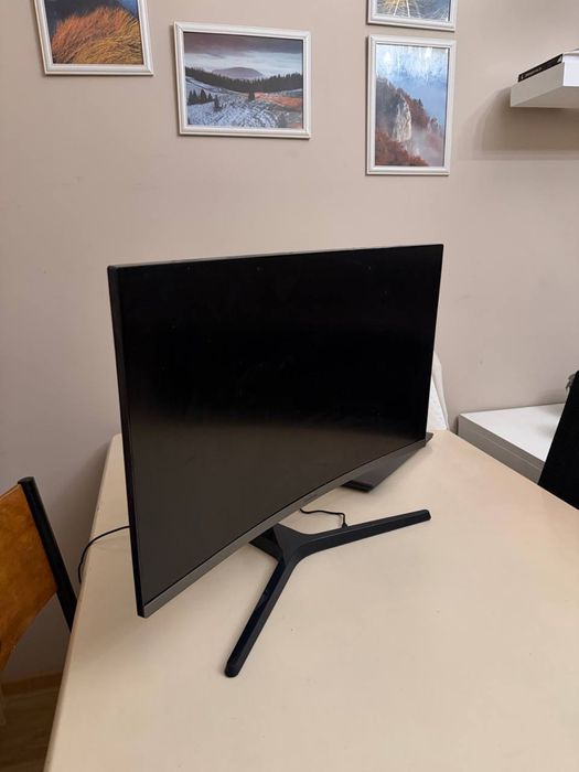 Монитор Samsung 27