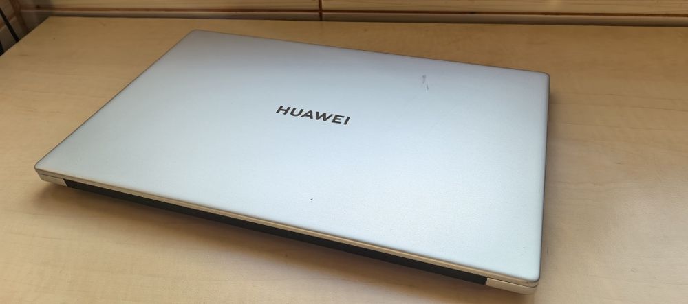 Laptop Huawei D15__i3 10110U (gen 10)_8GB LPDDR4X_SSD 256GB_F Metal__
