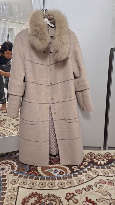 Пальто. Демисезон.