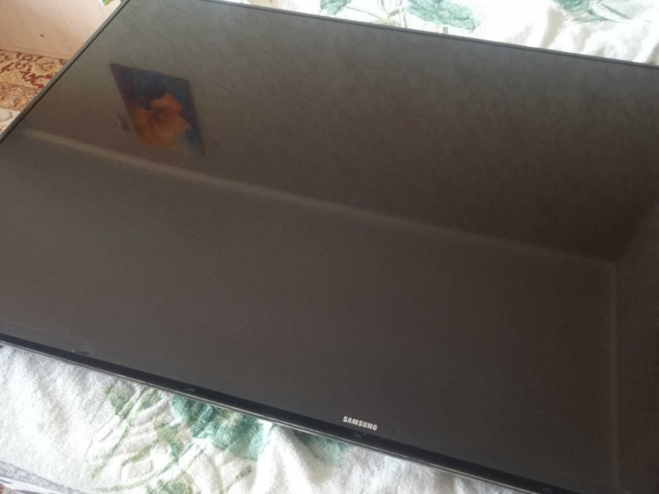 Телевизор Samsung Smart TV