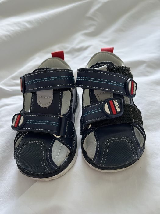 Sandalute de apa marime 20/21