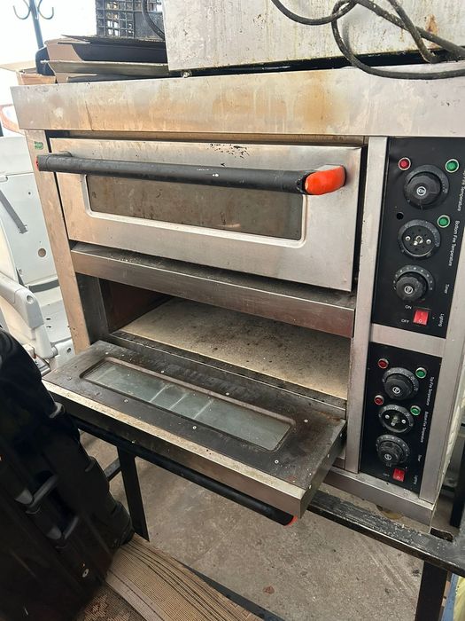 Пицца печь продам