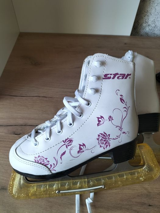 Коньки совершенно новые