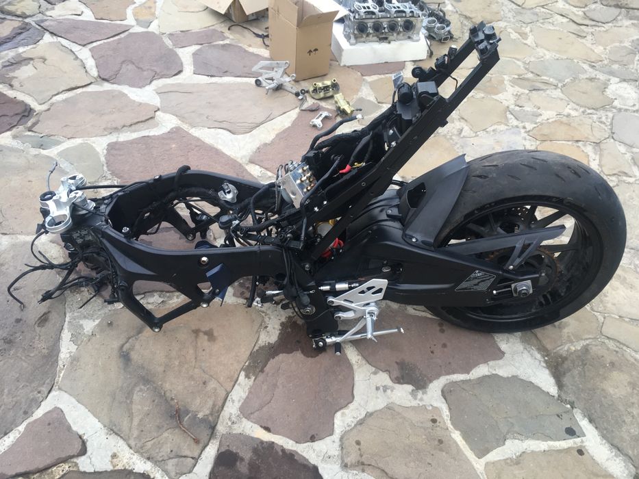 Части bmw s1000 r/rr/и др