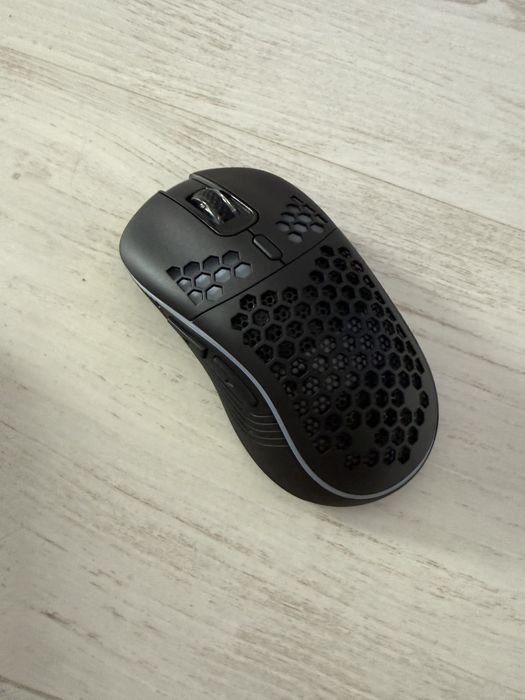 Tastatura si mouse gaming fara fir RED THUNDER K84