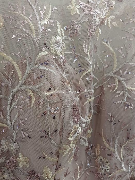 Официална рокля XS размер