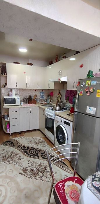 Срочно Чиланзар 23 квартал Продам 1в2/2/5 кирпич 42кв.м Балкон2/6