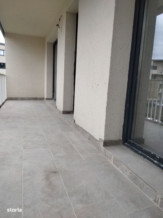 Apartament de 3 camere, finisat, 56 mp, etaj intermediar, zona Eroilor