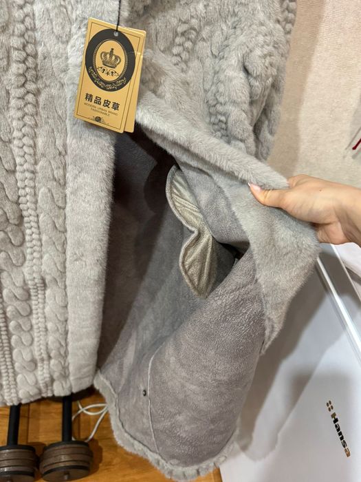 Продаётся пальто новое альпака