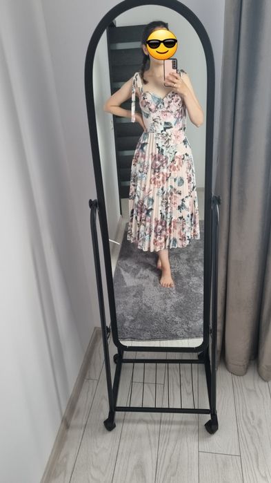 Rochie midi inflorata marimea S