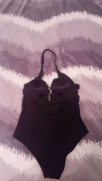 Vand costum de baie intreg