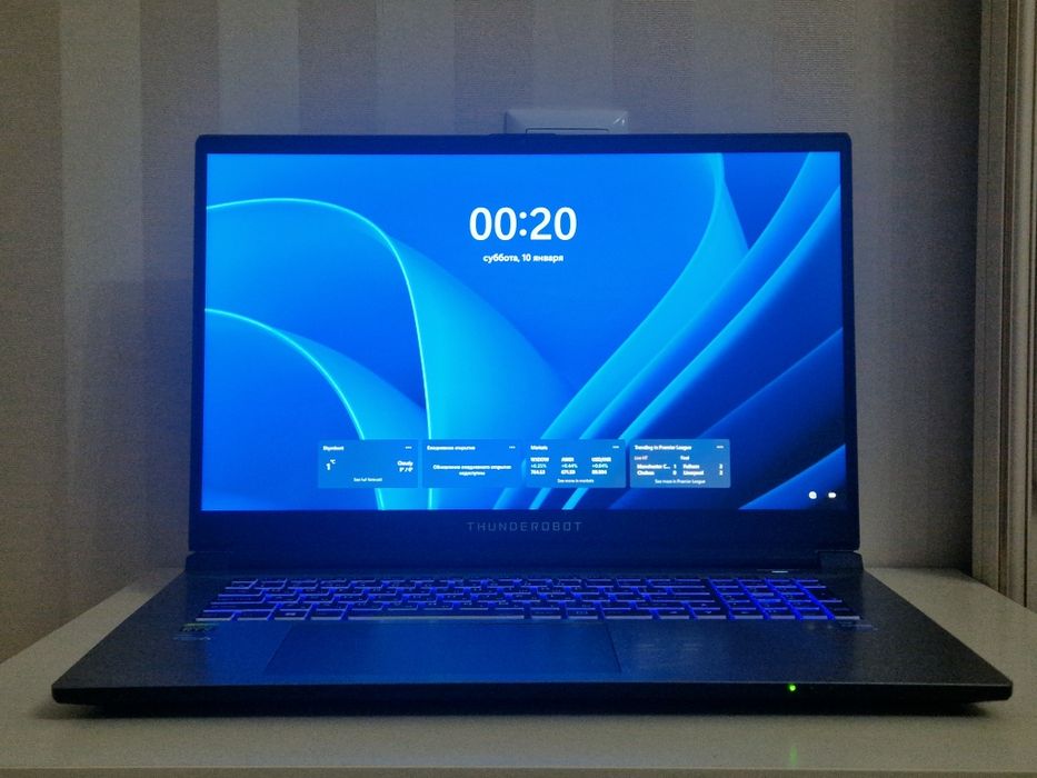 Продам игровой ноутбук Thunderobot 911 Plus X