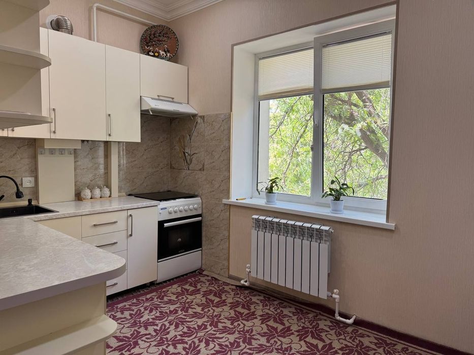 СРОЧНО Продается 2-х комнатная квартира в высокопотолочном кирпичном д